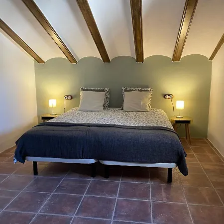 Casas Demi Verhuurhuis *